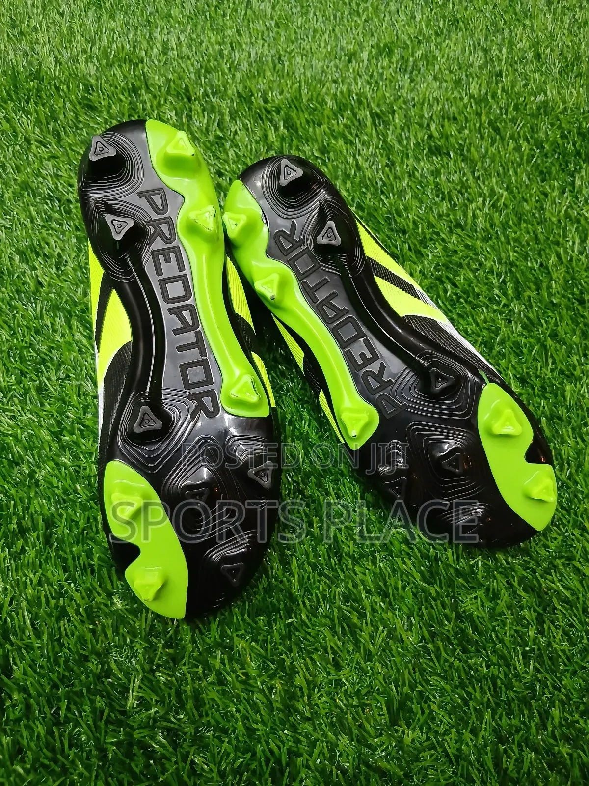 Adidas Preds Junior Football Kicks