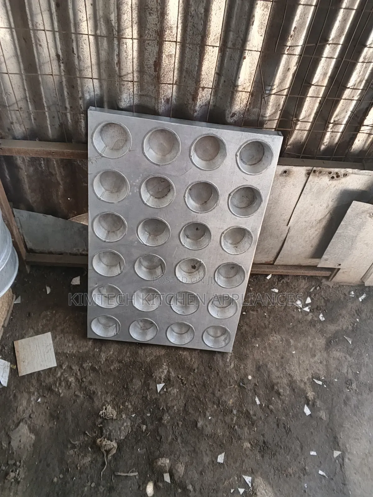Queen Cake Baking Tins