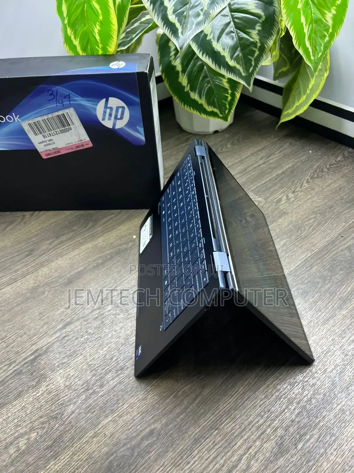 New Laptop HP OmniBook Ultra Flip 14" 32GB Intel Core Ultra 9 SSD 2T
