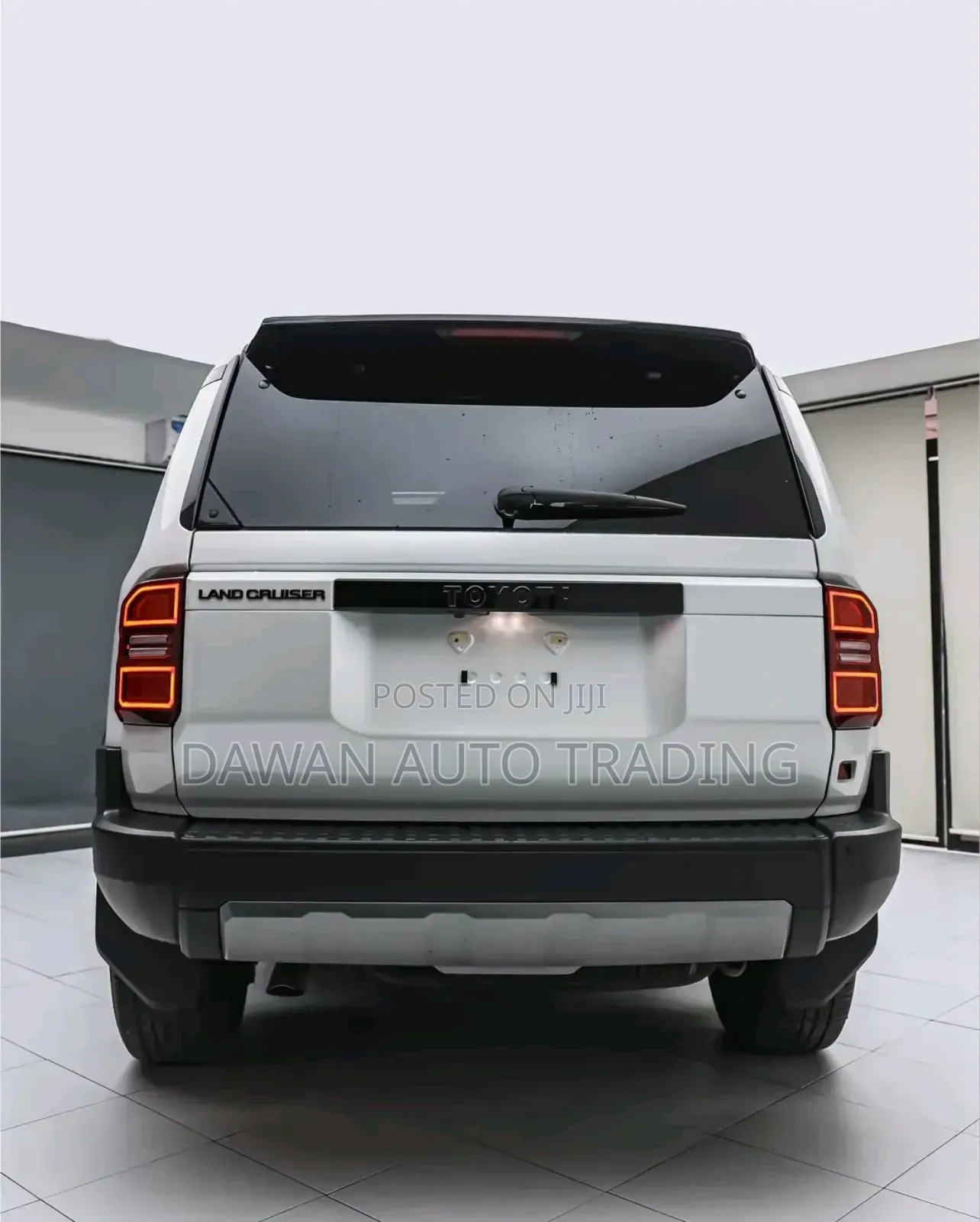 Toyota Land Cruiser Prado 2024 White