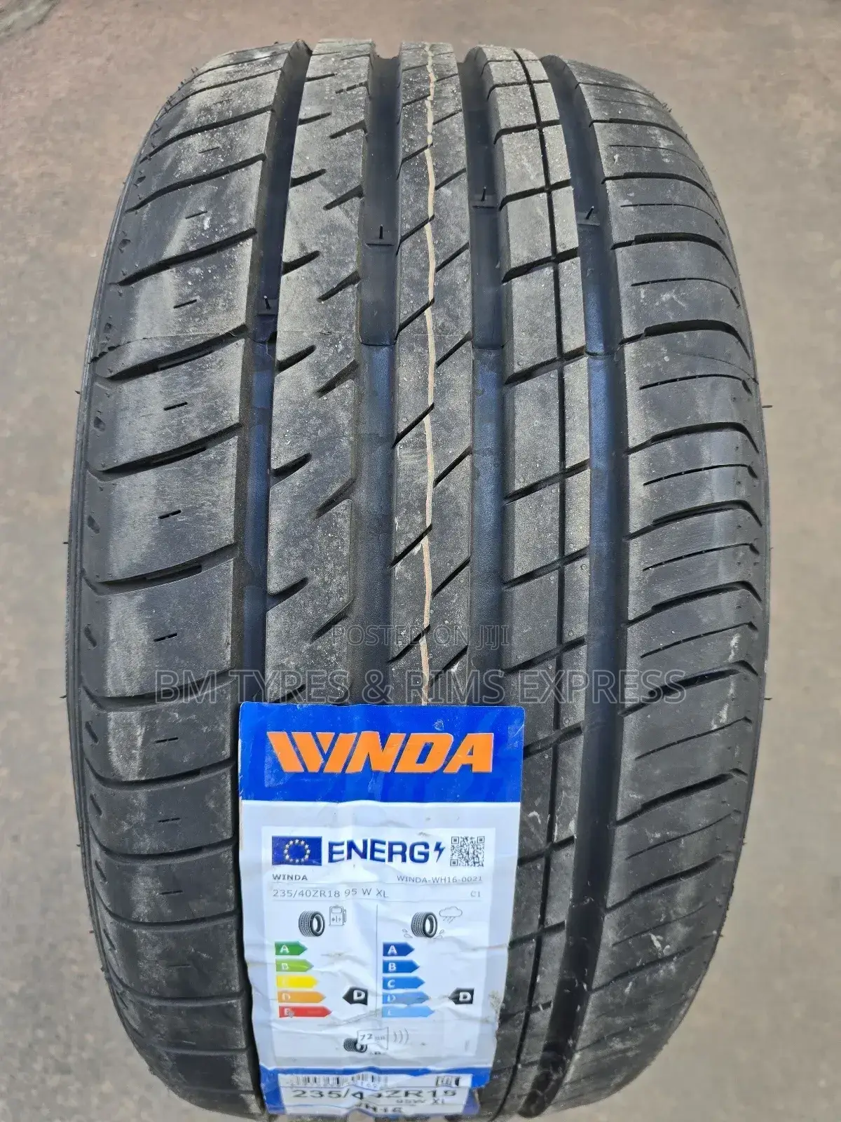 235 /40 R18 Winda Tyres (New Technology) Highway.