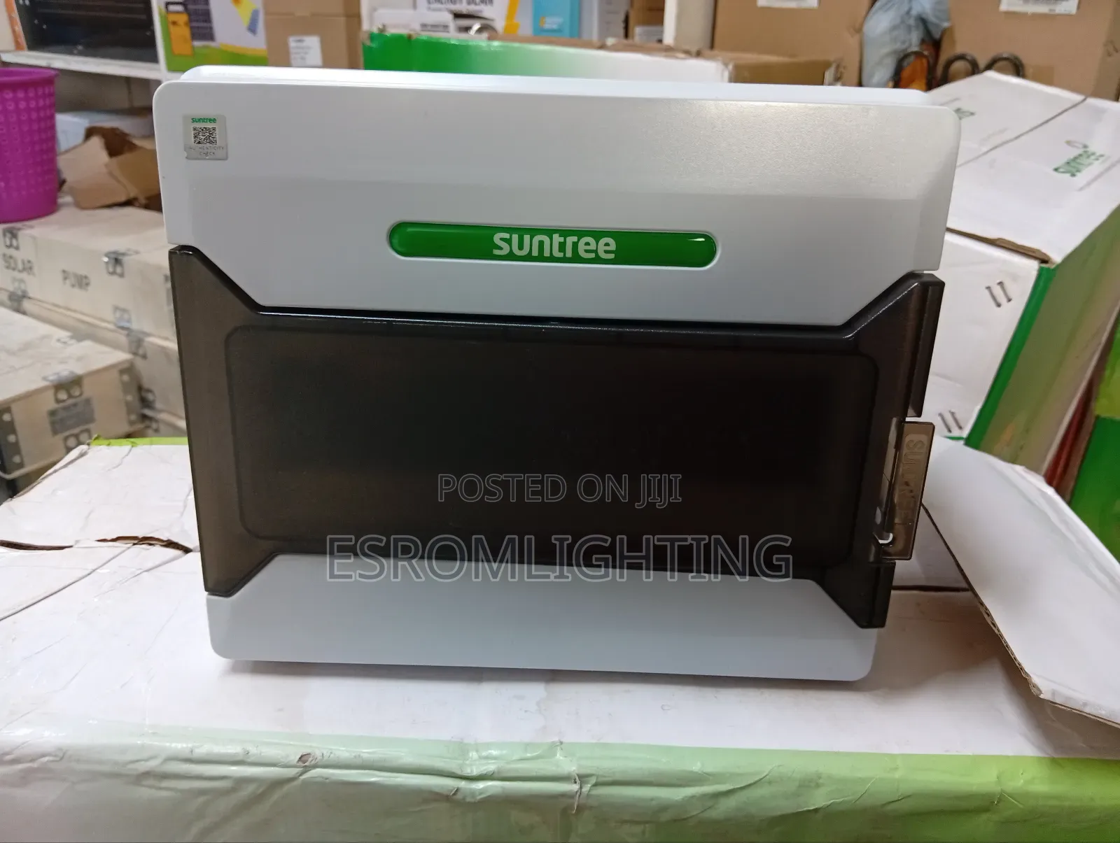 Leader Solar 12way Distribution Box