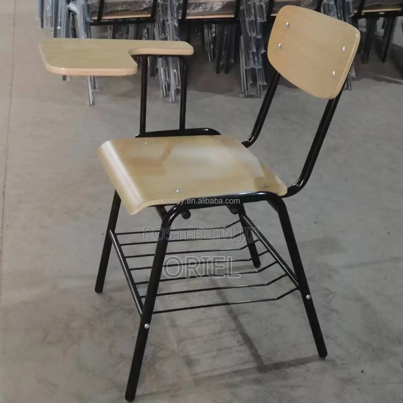Student Chair : Study Chair With a Writing Pad