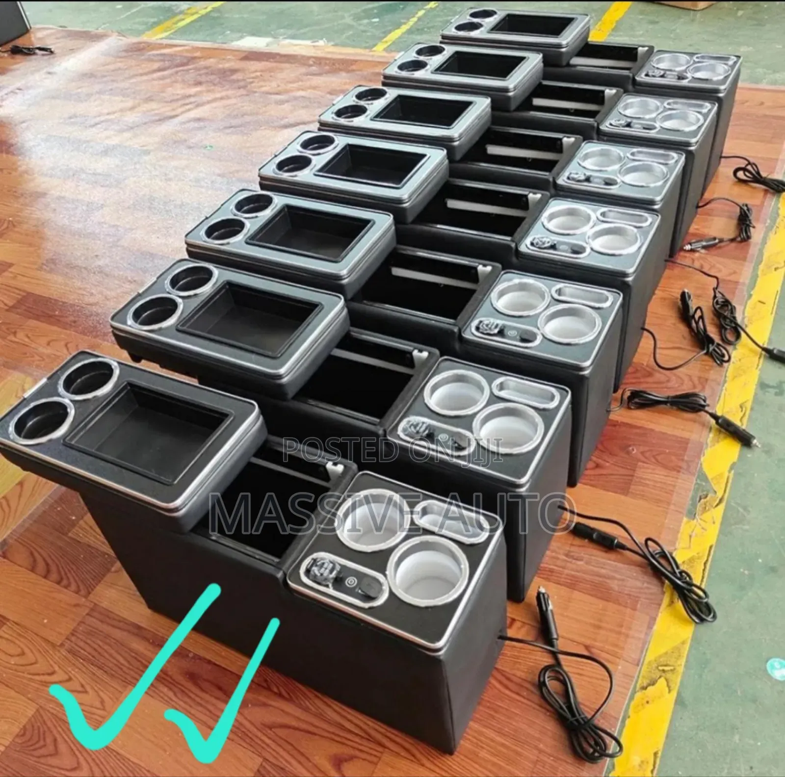 Toyota Voxyl, Noah Interior Car Armrest Box Console