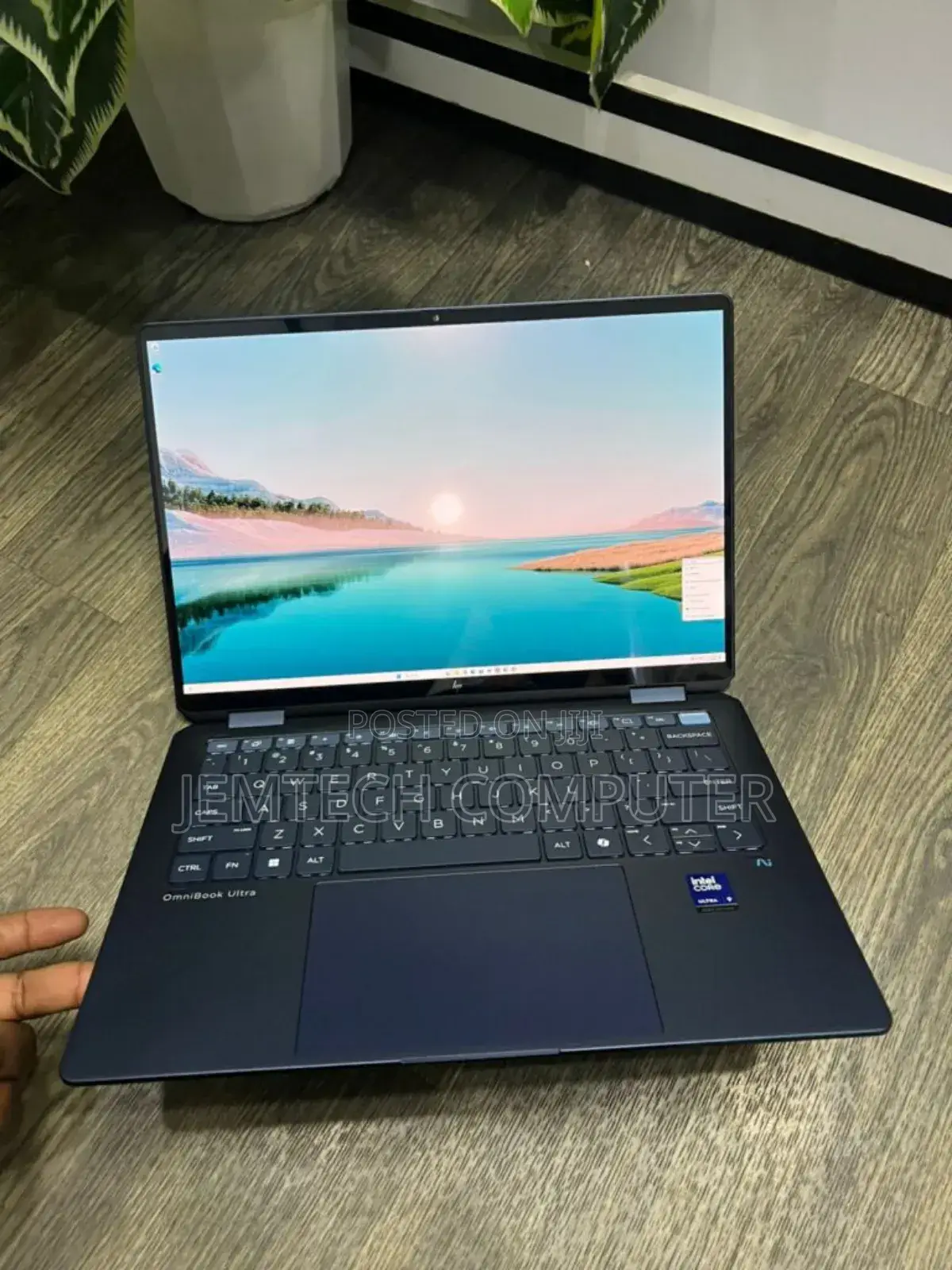 New Laptop HP OmniBook Ultra Flip 14" 32GB Intel Core Ultra 9 SSD 2T