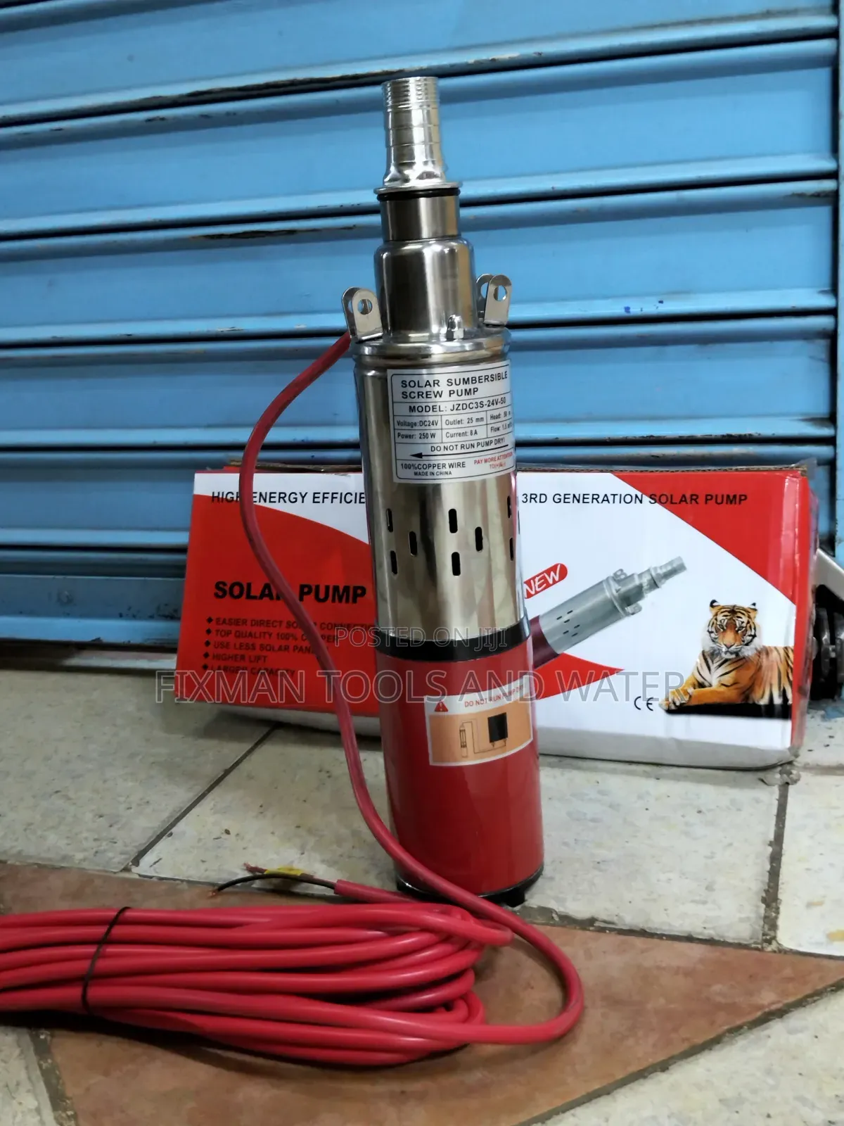 Smart High Pressure Solar Water Pump 250 Watts 50m 24 V