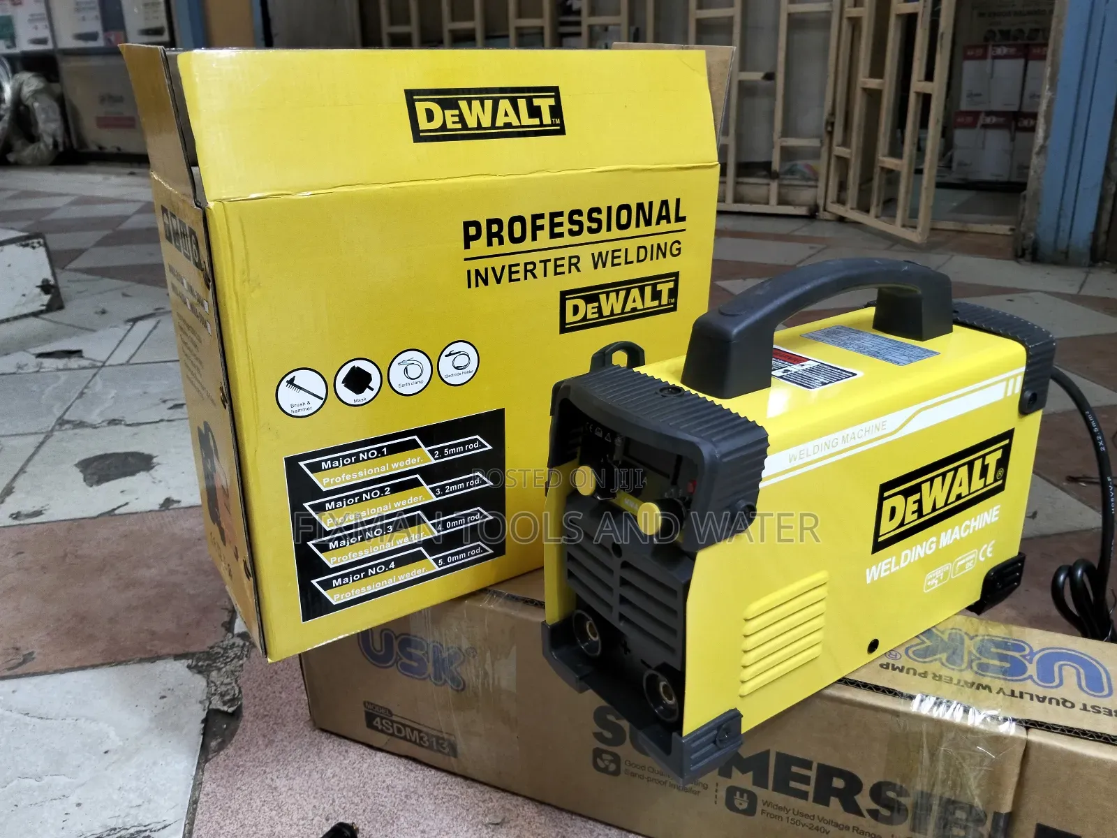 Top Arc Dewalt Welding Machine 500amps +Free Rods