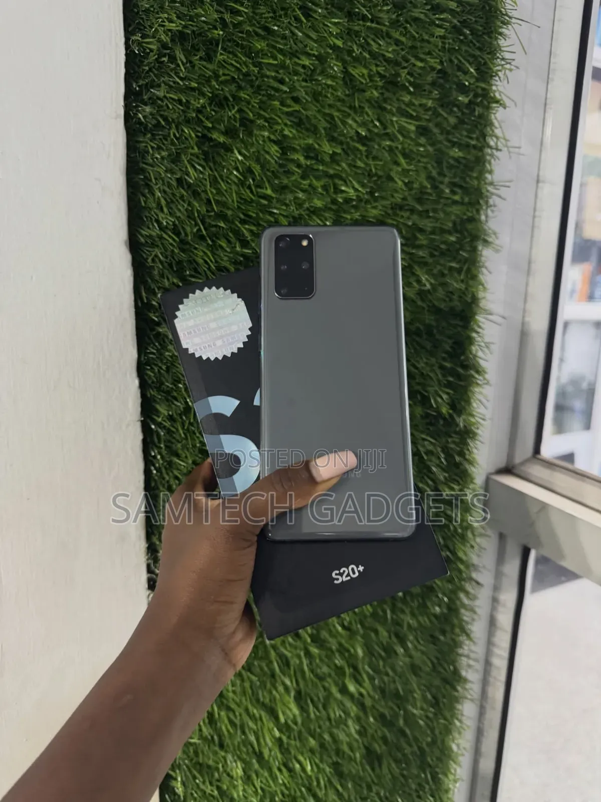 Samsung Galaxy S20+ 128 GB Gray