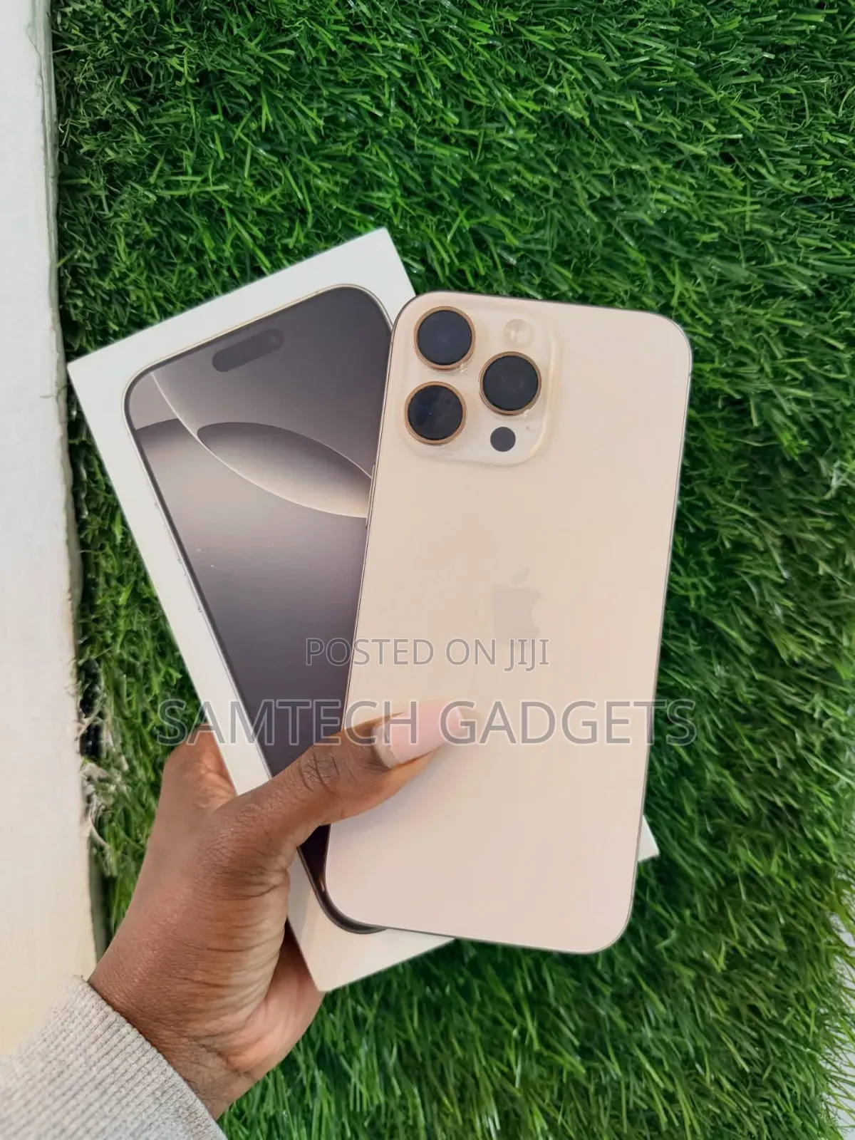 Apple iPhone 16 Pro Max 256 GB Gold