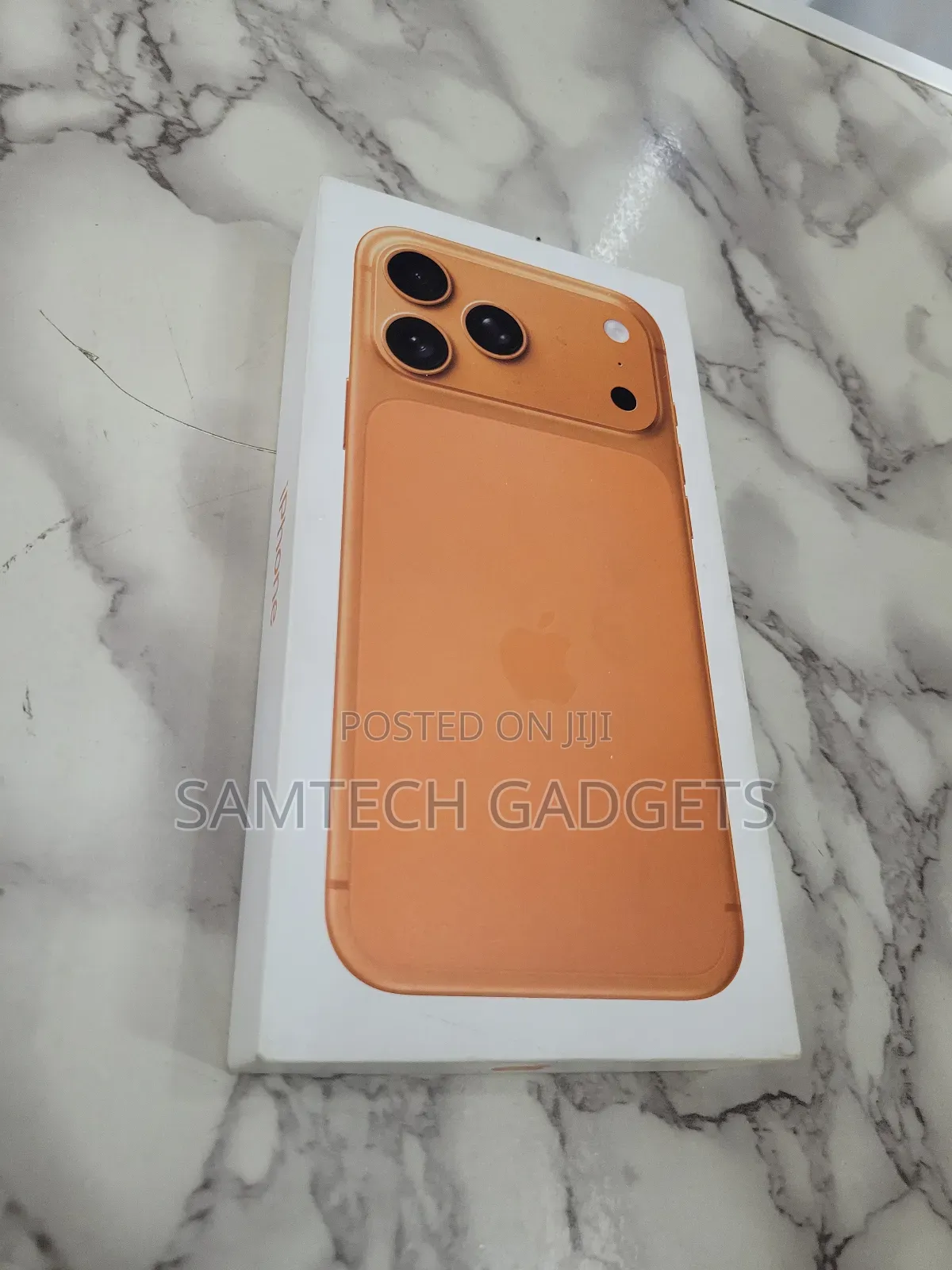New Apple iPhone 17 Pro Max 256 GB Orange