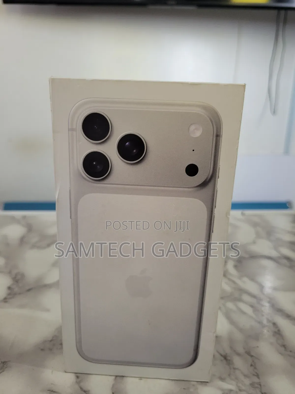 New Apple iPhone 17 Pro Max 256 GB Silver