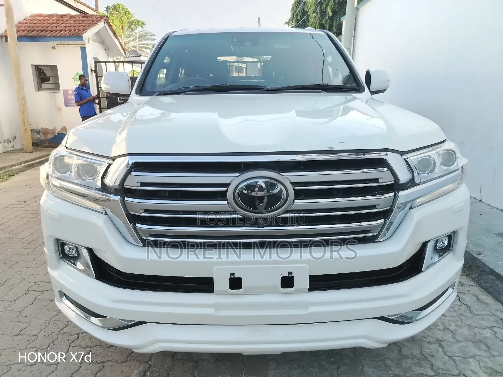 Toyota Land Cruiser 2019 Off white