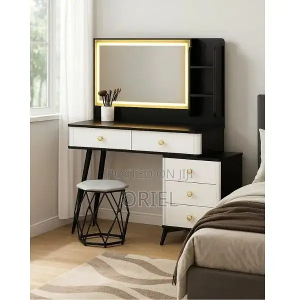 Dressing Home Table; Aura Vanity Modern Dresser