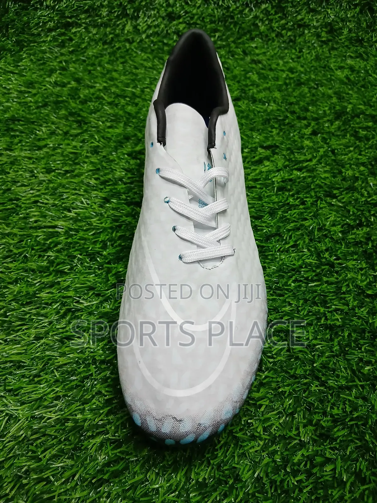 Hypervenom Transform Fg Soccer Cleats