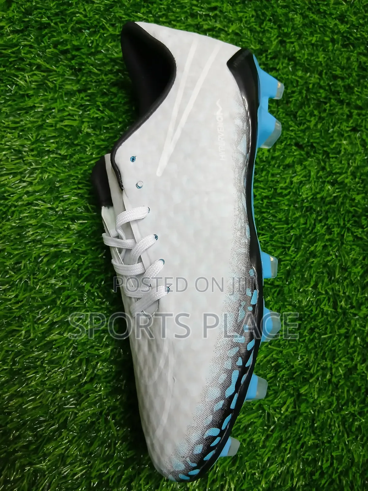 Hypervenom Transform Fg Soccer Cleats