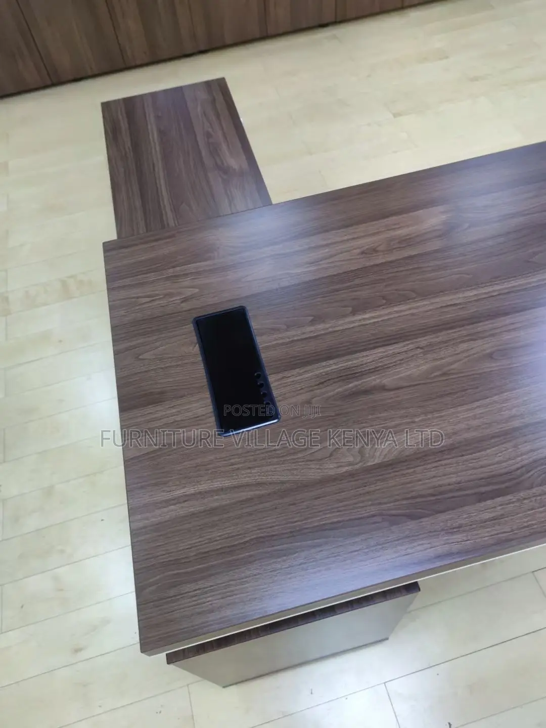 Executive Desks| 1.6 Meters L-shaped Office Table With Drawers