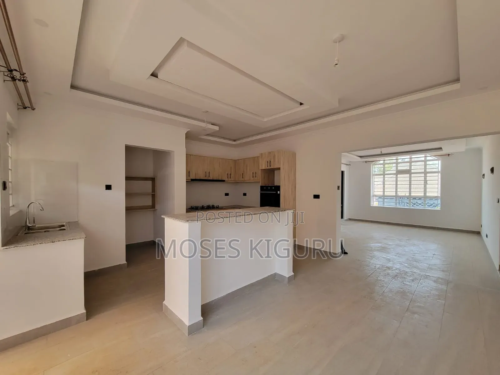 3bdrm Bungalow in Kenyatta Road for rent