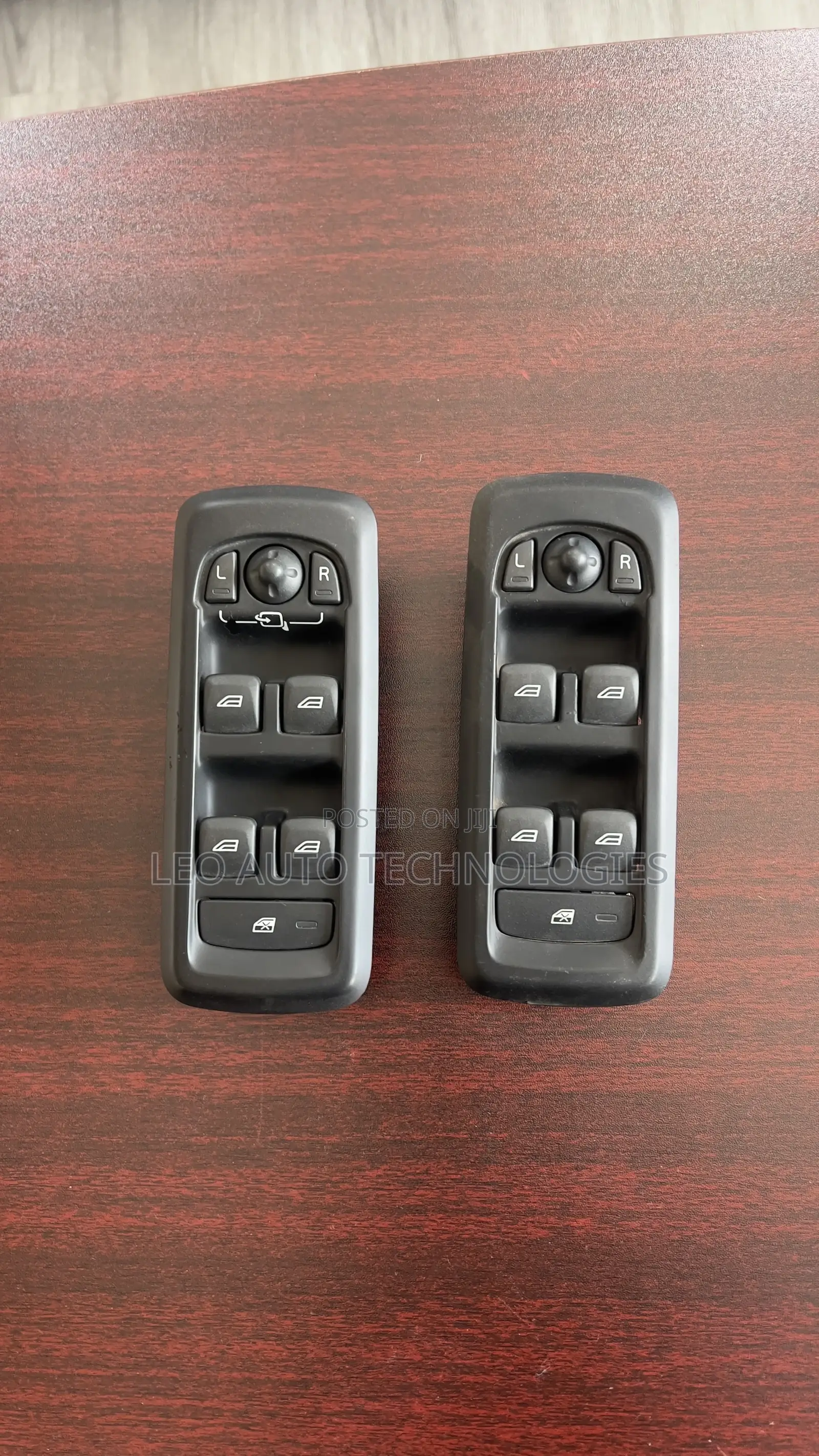 Electric Window Switch for Land Rover Discovery and Range Rovers