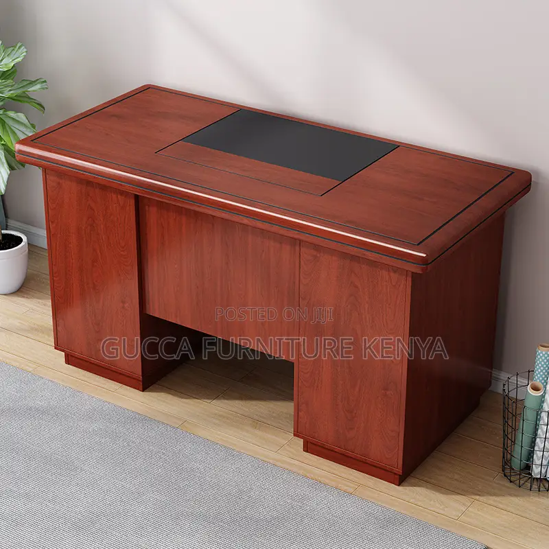 1.4 Meters Executive Office Desk With Drawers
