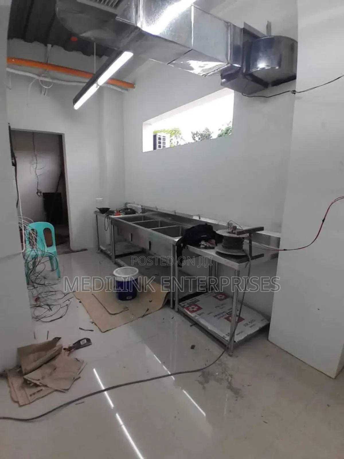 Commercial Kitchen Washing Double Sinks