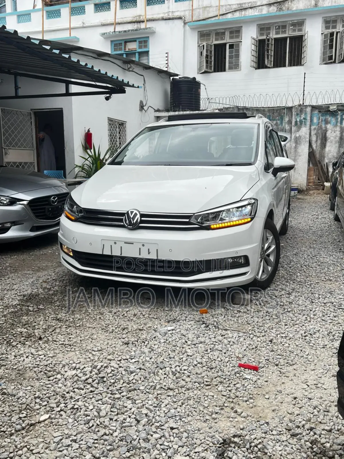 Volkswagen Touran 2019 White