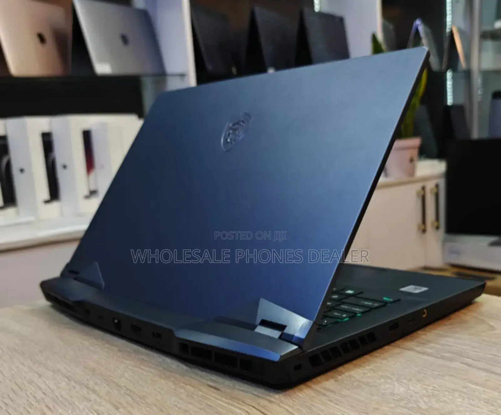 Laptop MSI GE66 Raider 32GB Intel Core i7 SSD 1T