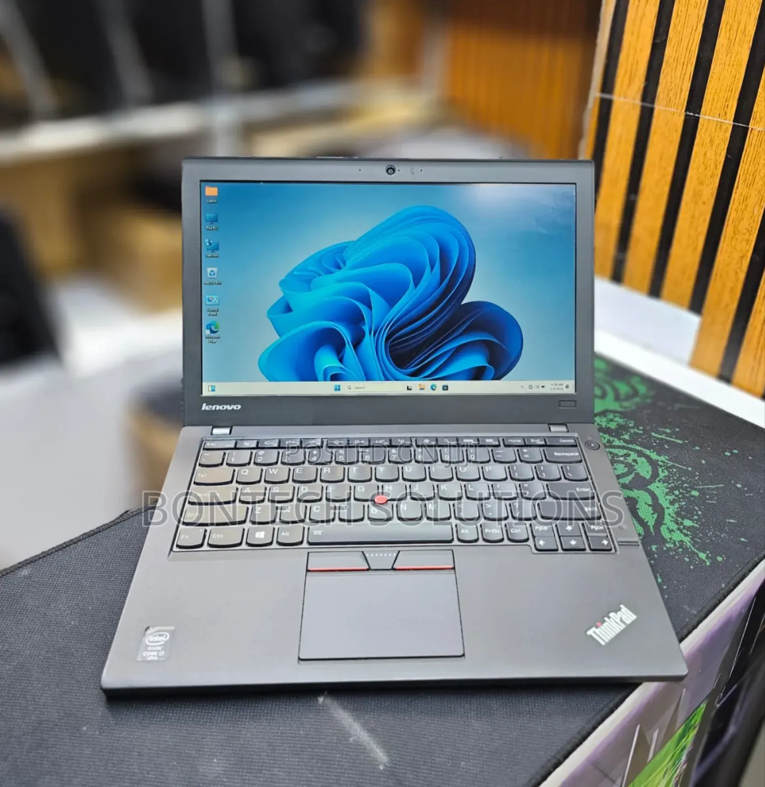 Laptop Lenovo ThinkPad X250 8GB Intel Core i7 SSD 256GB