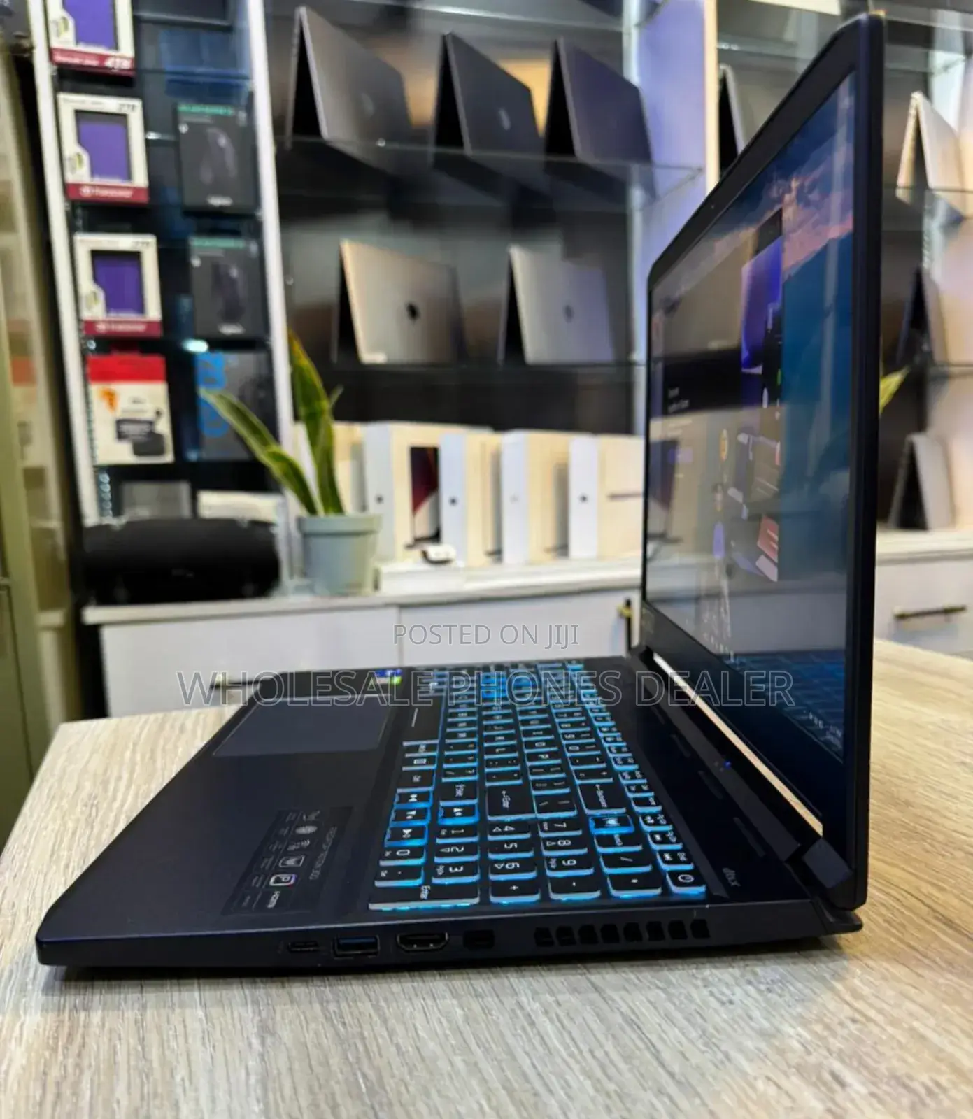Laptop Acer Predator Triton 300 16GB Intel Core i7 SSD 1T