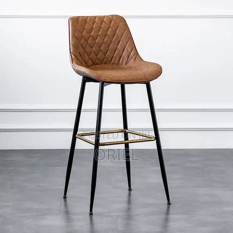 Barstool :