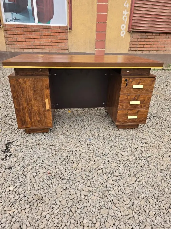 Office Tables; 1.4 Meters Executive Office Desk With Drawers