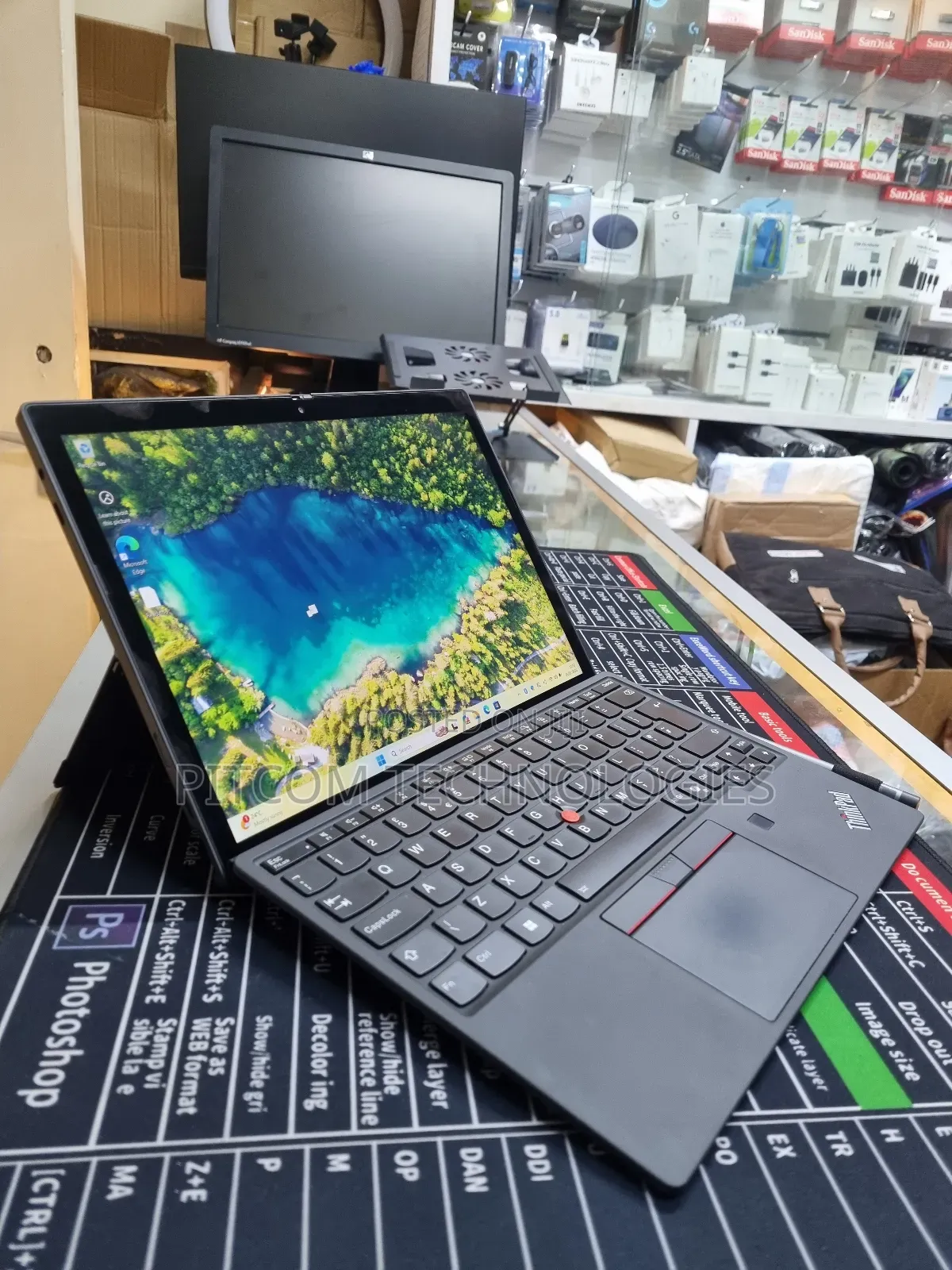 Laptop Lenovo 16GB Intel Core Ultra 7 SSD 512GB