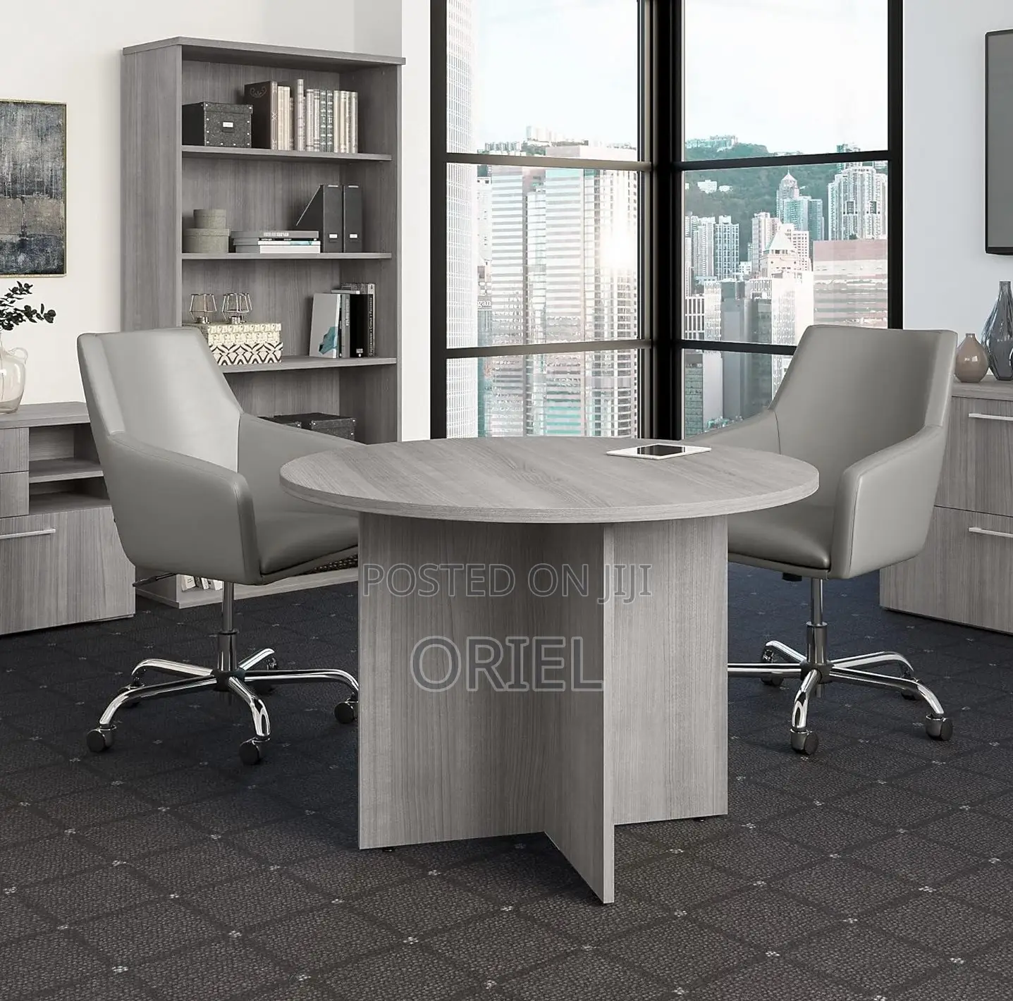Boardroom Tables; Elegant Round Office Meeting Conference Table