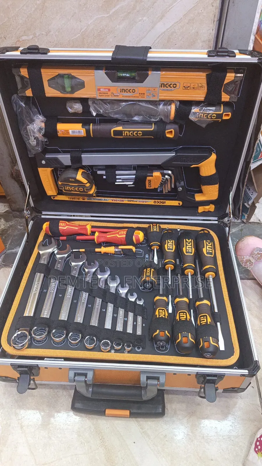 147-Piece Hand Tools Set, Model Hkthp21471.