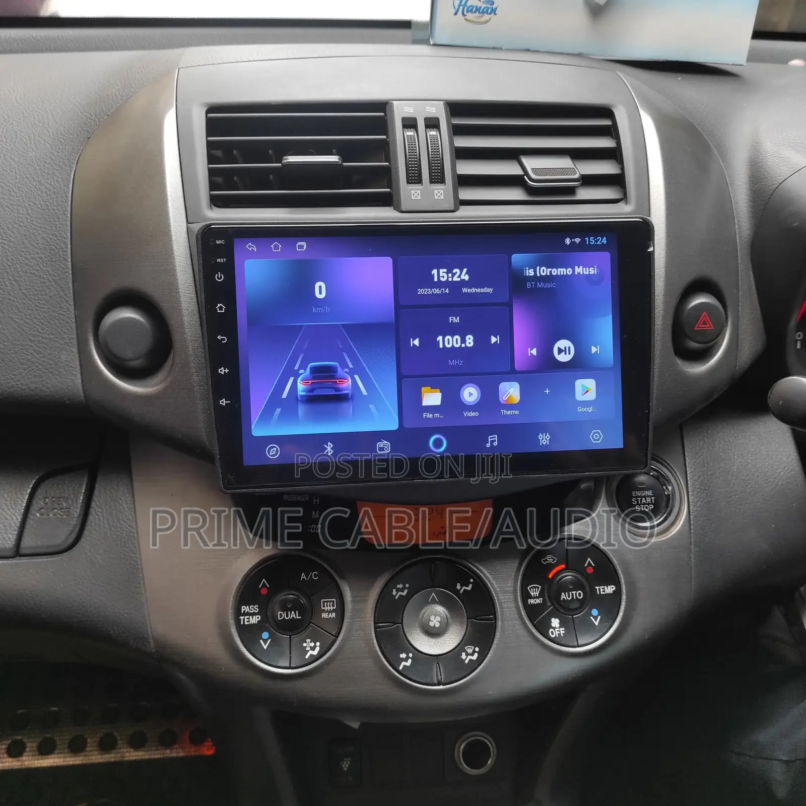Toyota Vanguard/Rav 4 2006-2013 Fitted With 10 Inch Android Radio