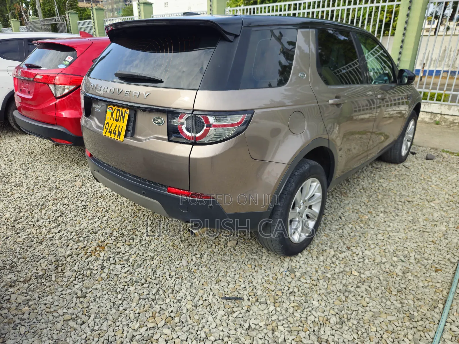 Land Rover Discovery Sport 2015 Brown