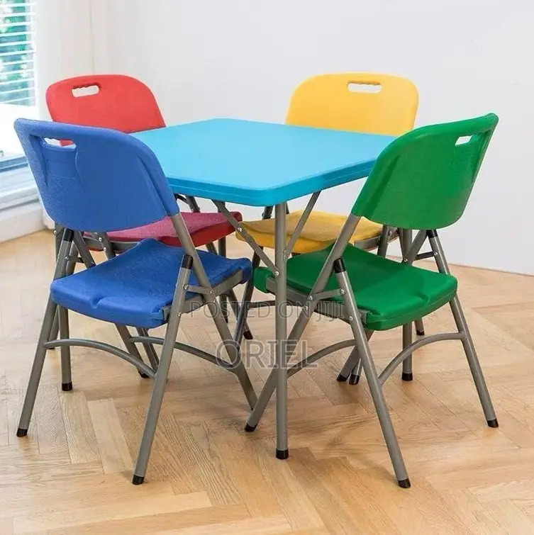 Plastic Chairs; Vita Long-Lasting Stackable Plastic Café Chair