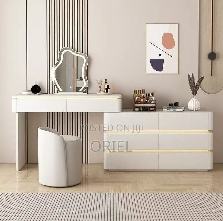 Dresser Tables; High-End Led Lighted Makeup Dressing Table
