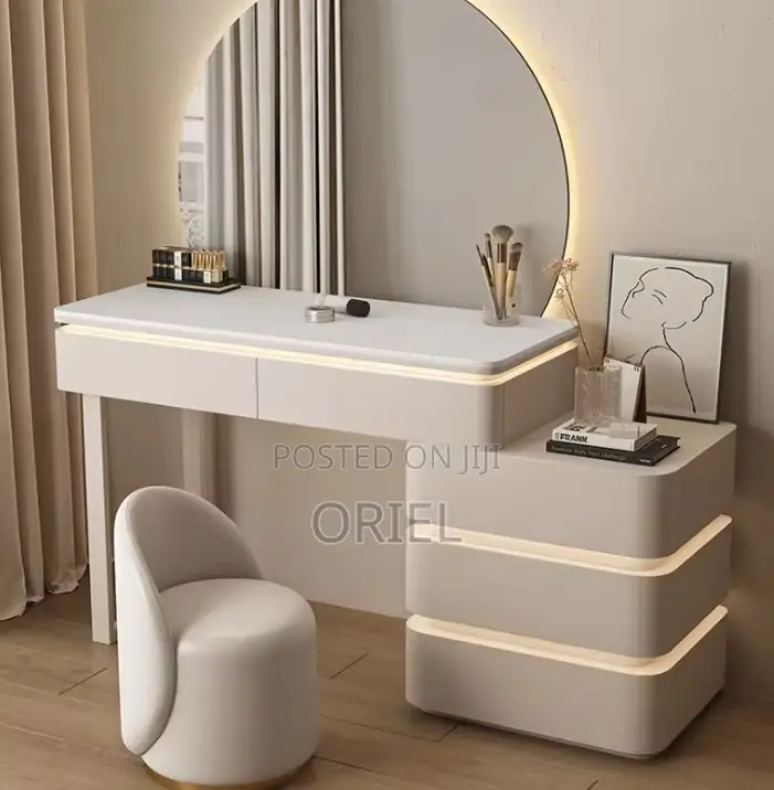 Dresser Tables; High-End Led Lighted Makeup Dressing Table