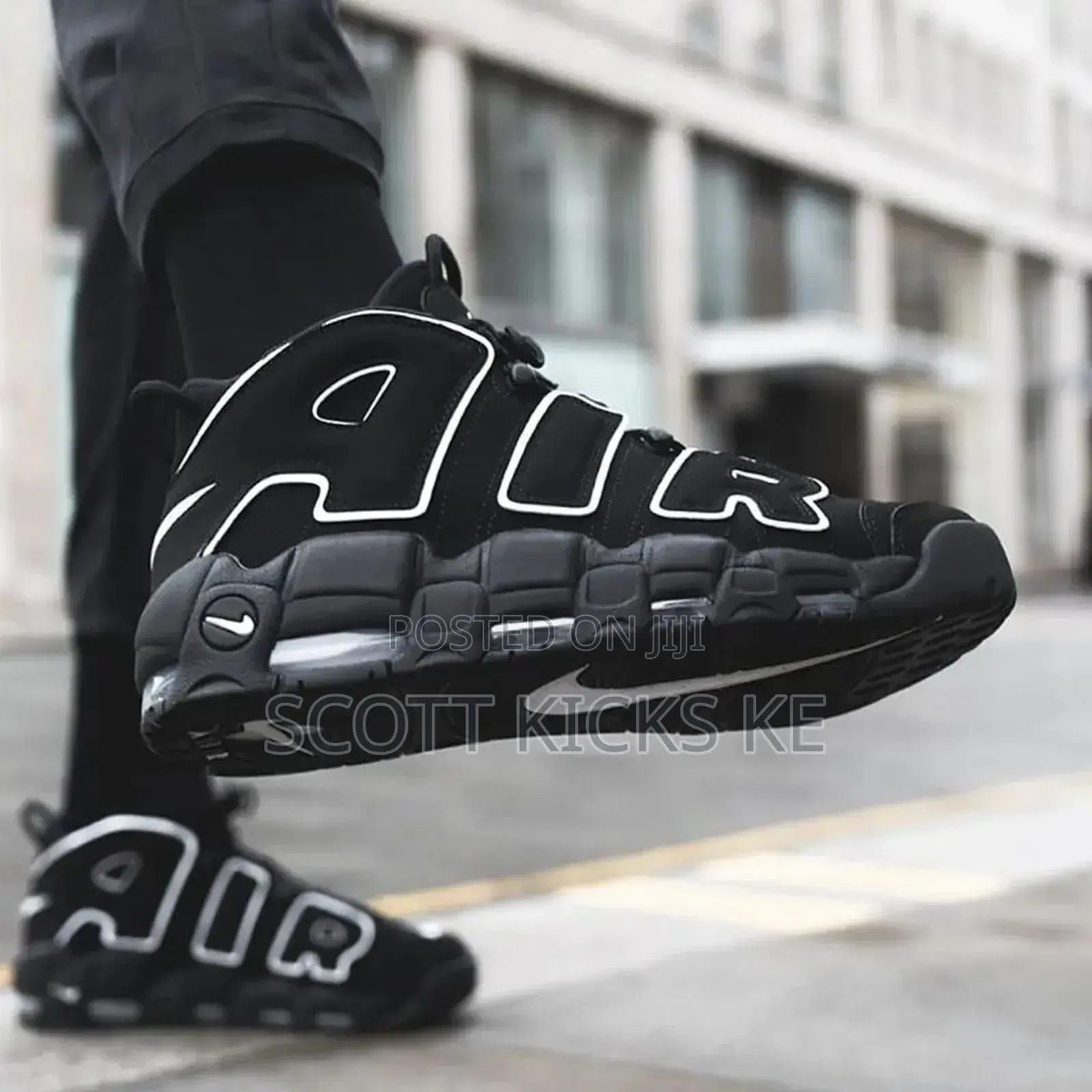 Nike Uptempo Black