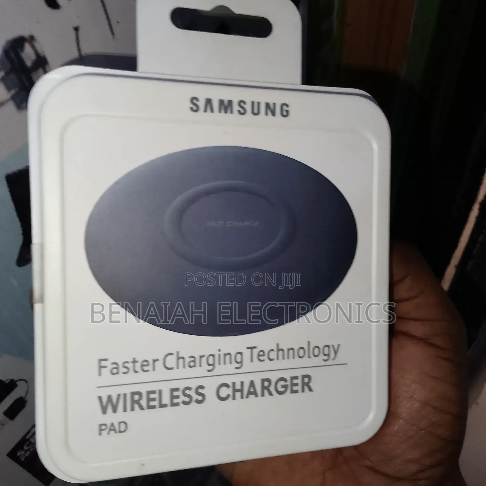 Samsung Wireless Charger, Portable and Efficient