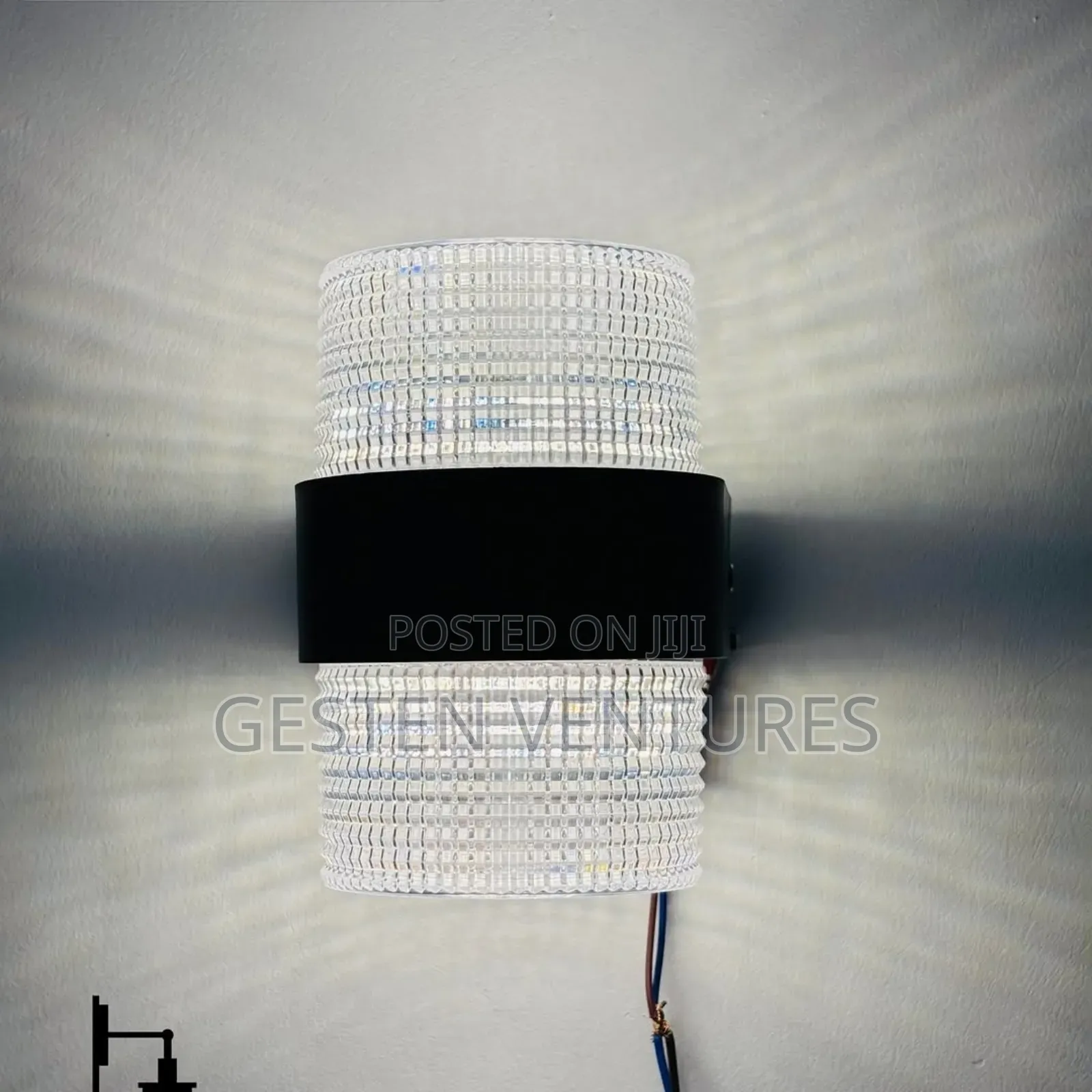 Outdoor Up/Down Wall Bracket Light Jy5