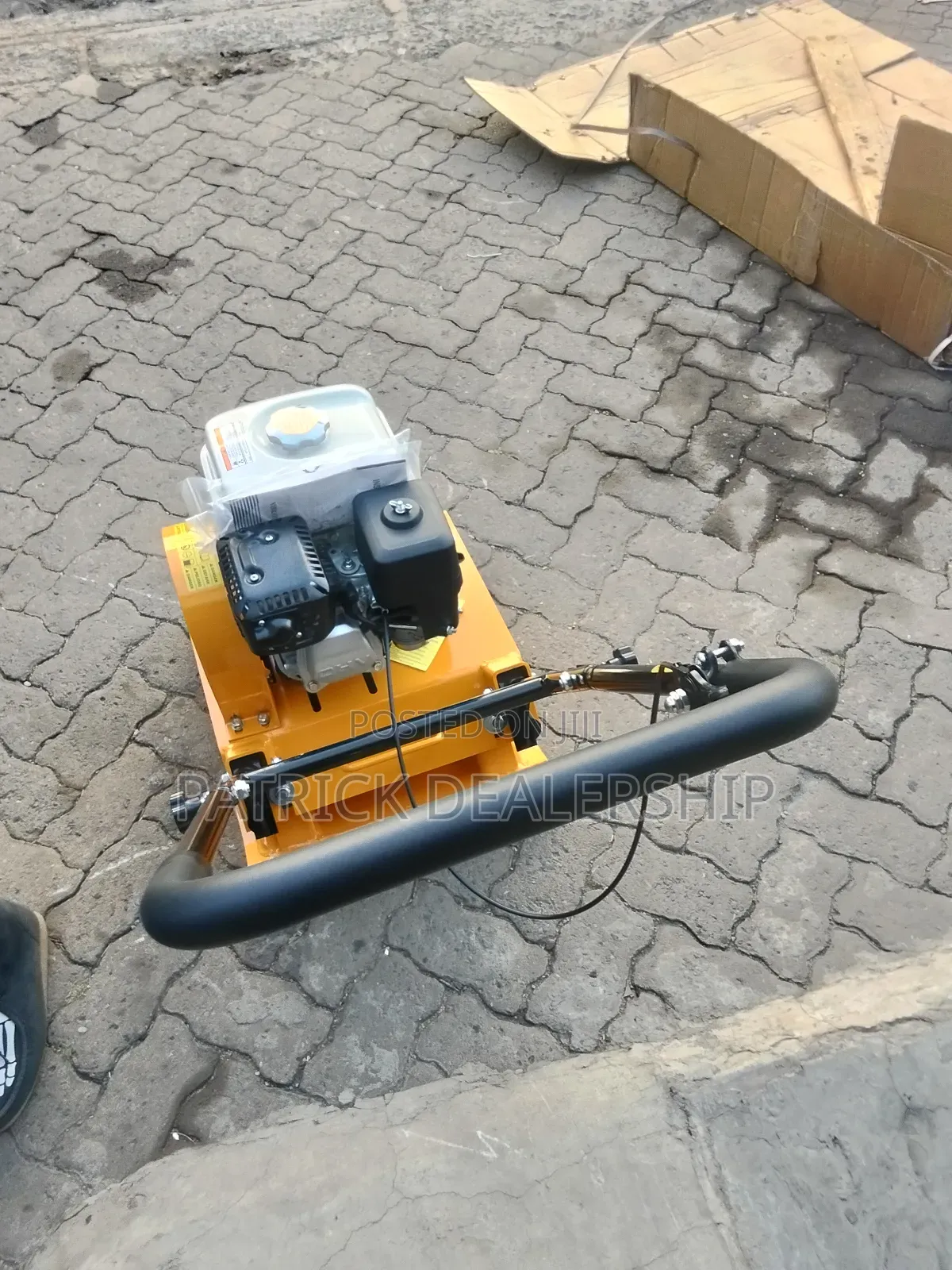 Aico Japan Plate Compactor