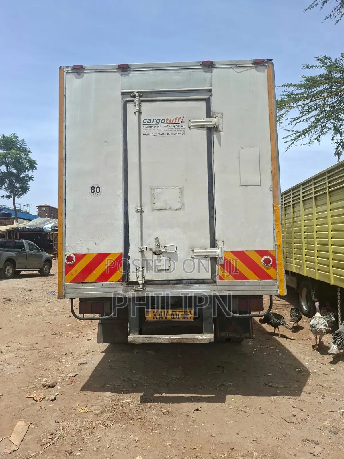 Mitsubishi Fh Refrigerated 2007 White