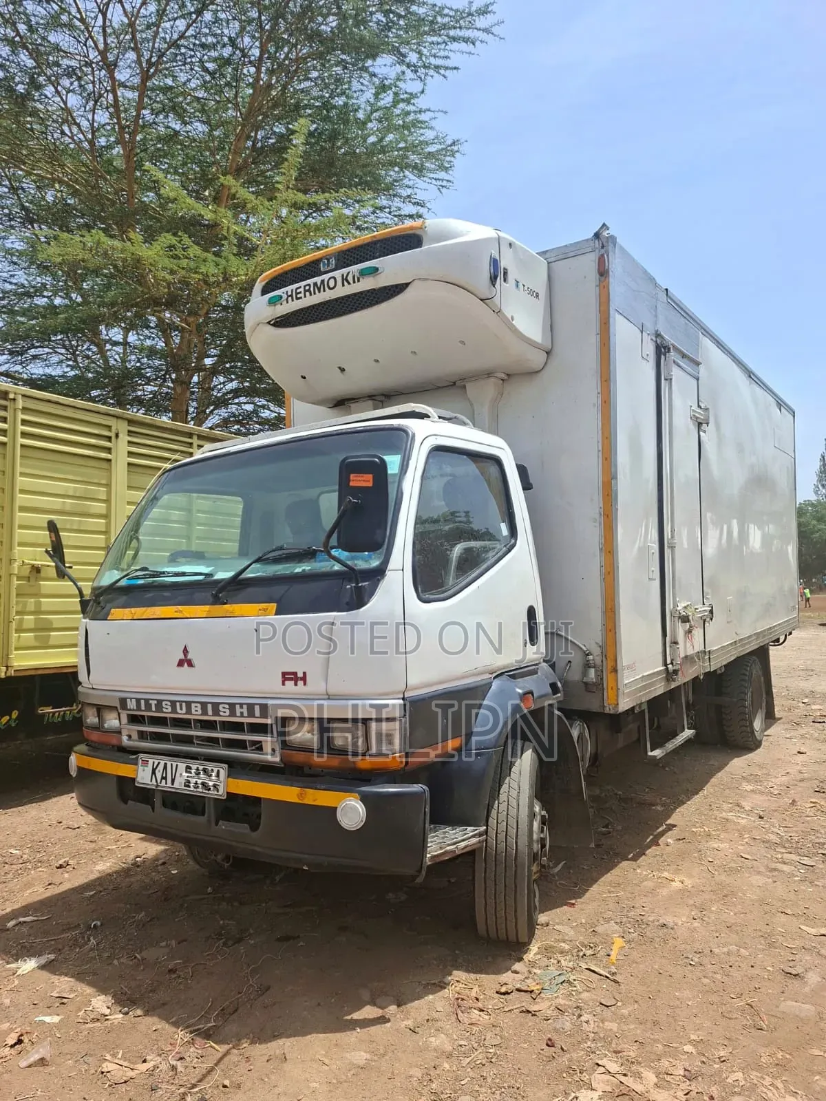 Mitsubishi Fh Refrigerated 2007 White