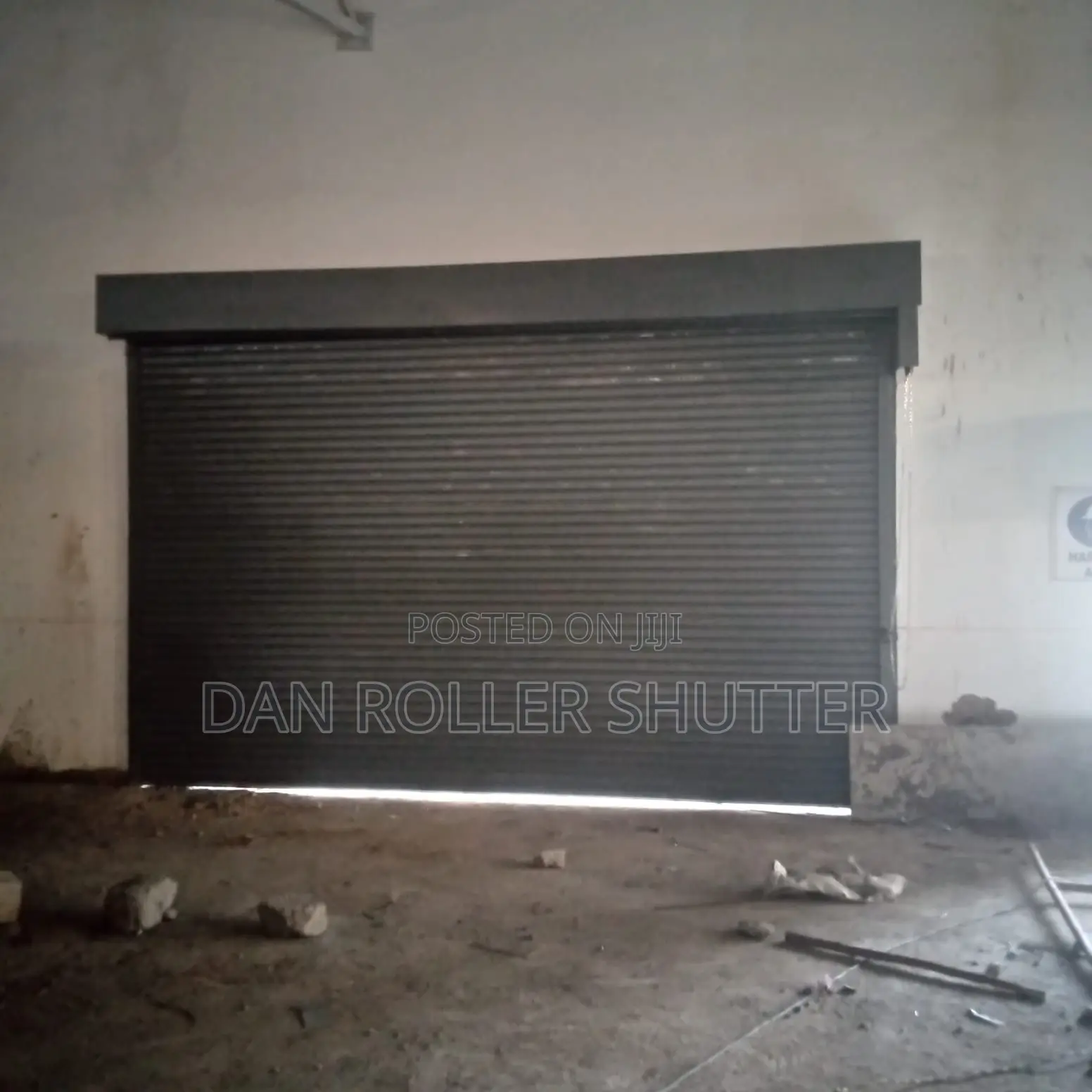 Garage Automatic Roller Door – Safe Reliable
