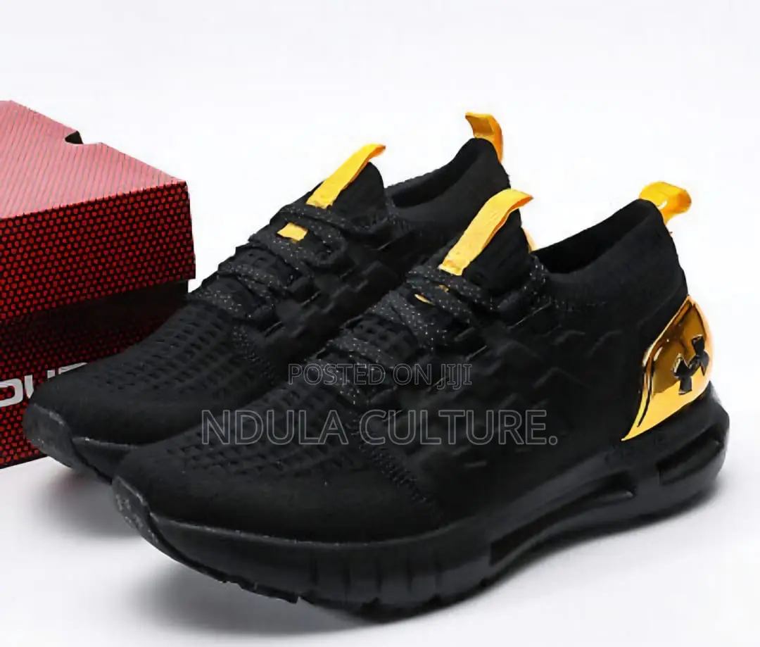 Under Armour Hike Master