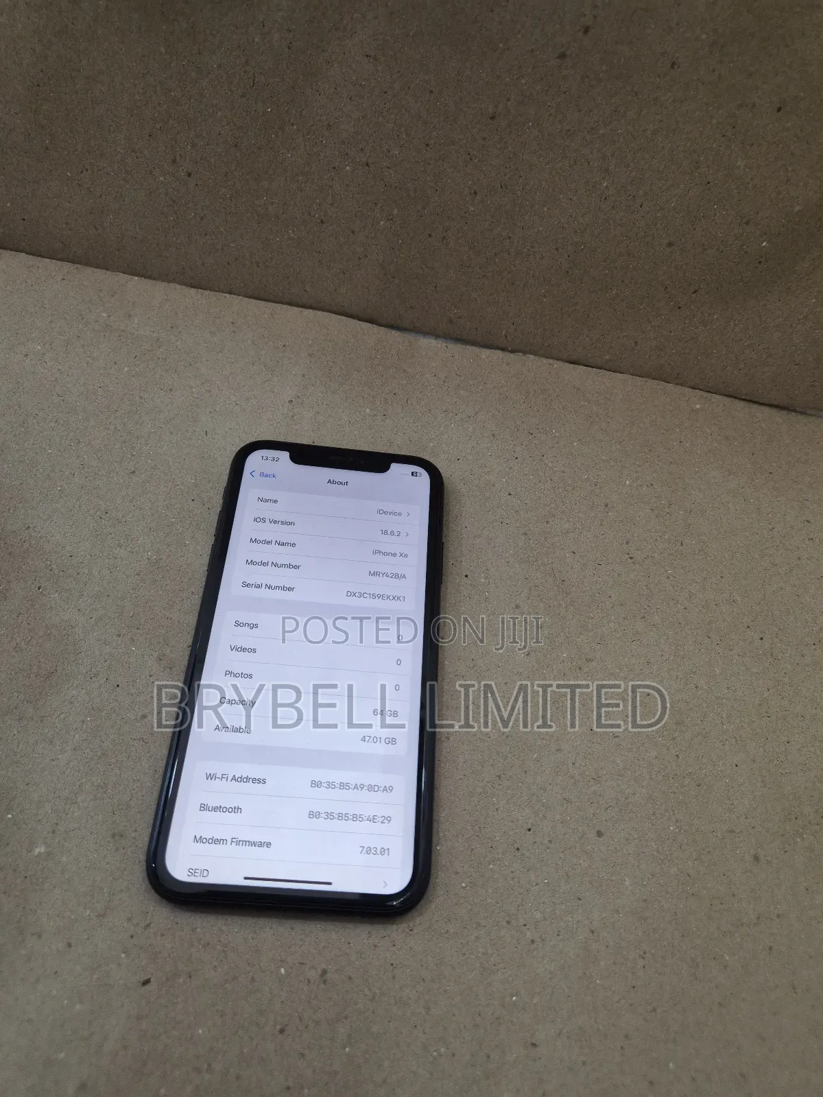 Apple XR 64 GB Black