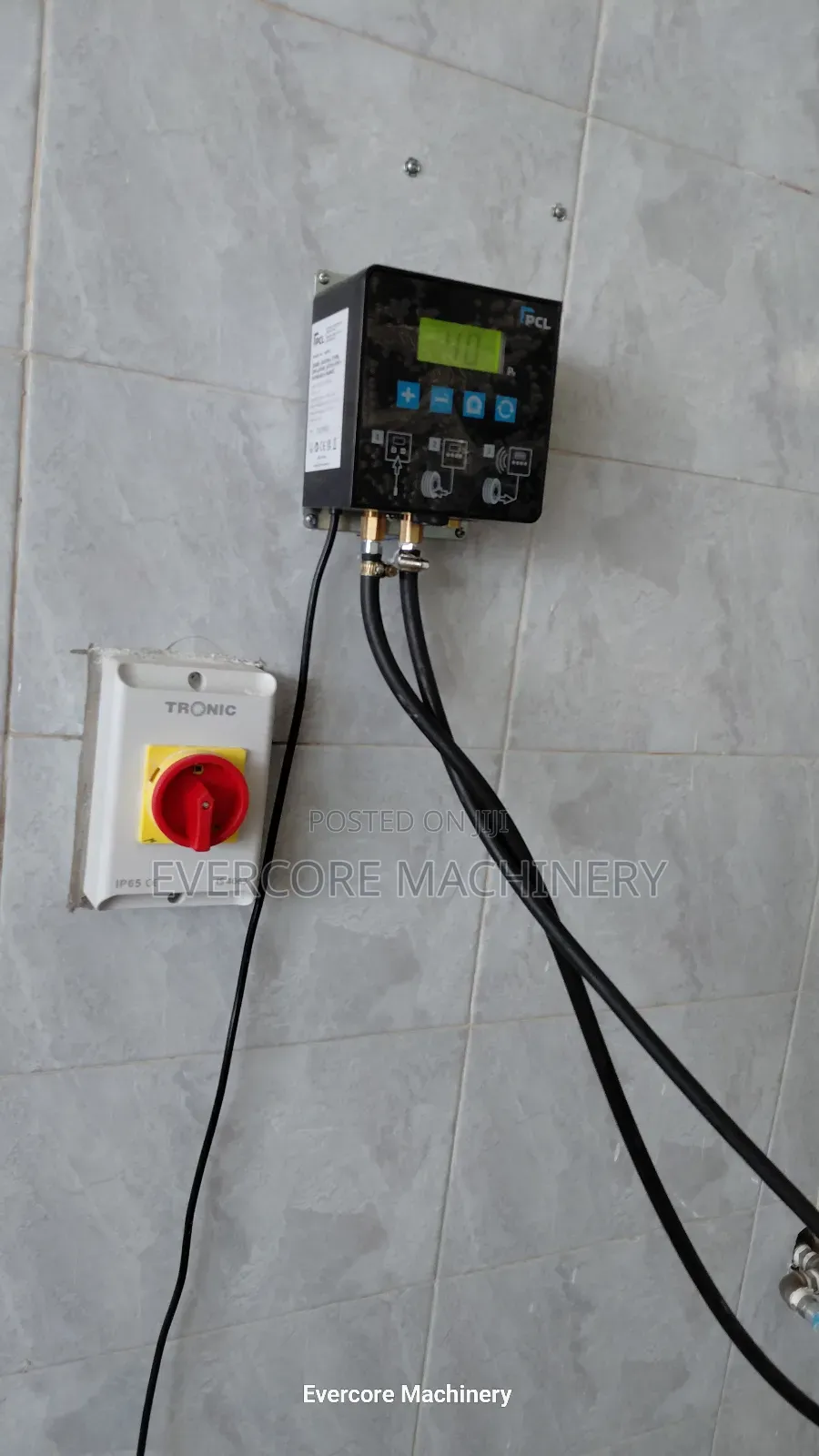 Heavy Duty PCL Air Inflator Machine Best Quality Wall Mounted.