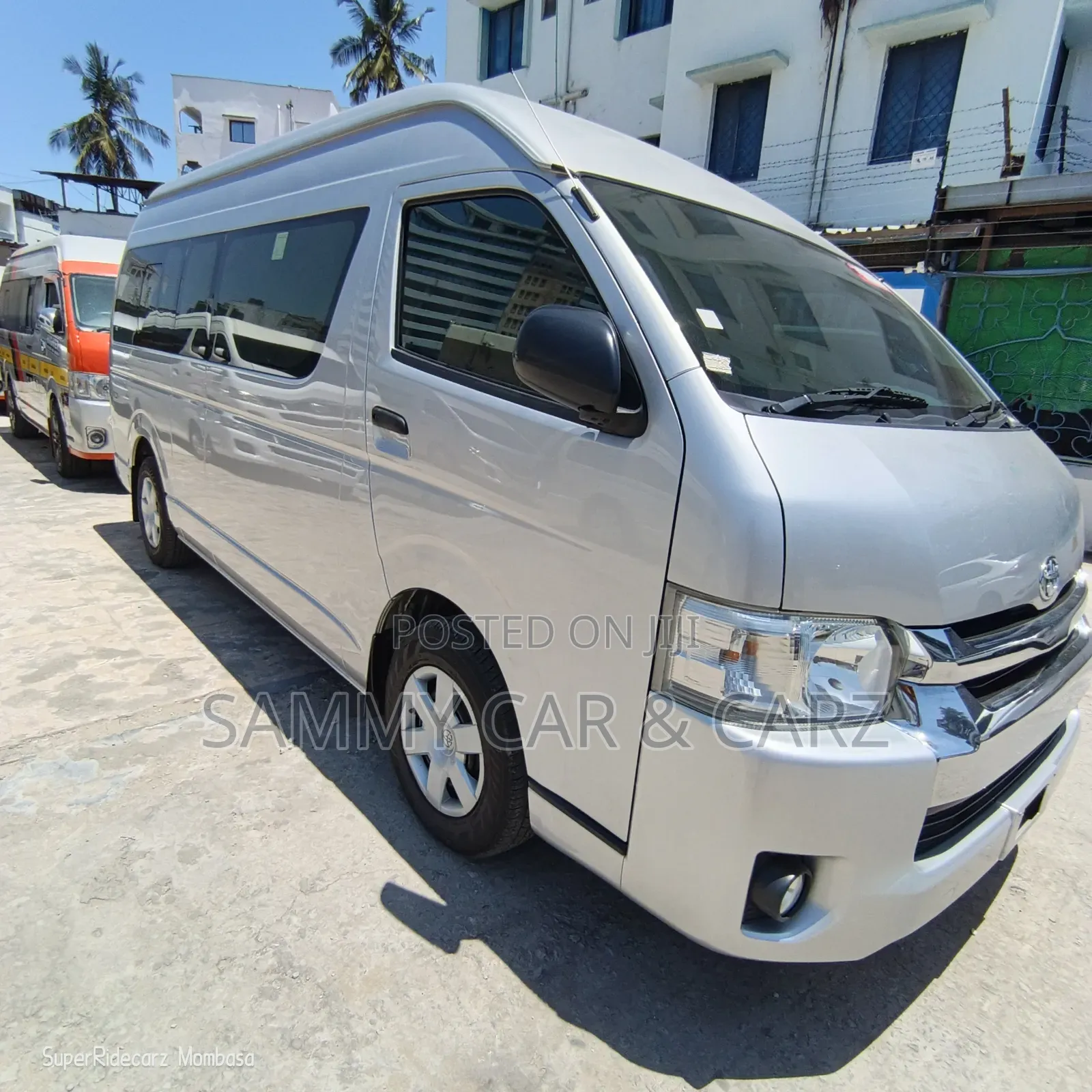 Toyota Grand HiAce 2019 Silver