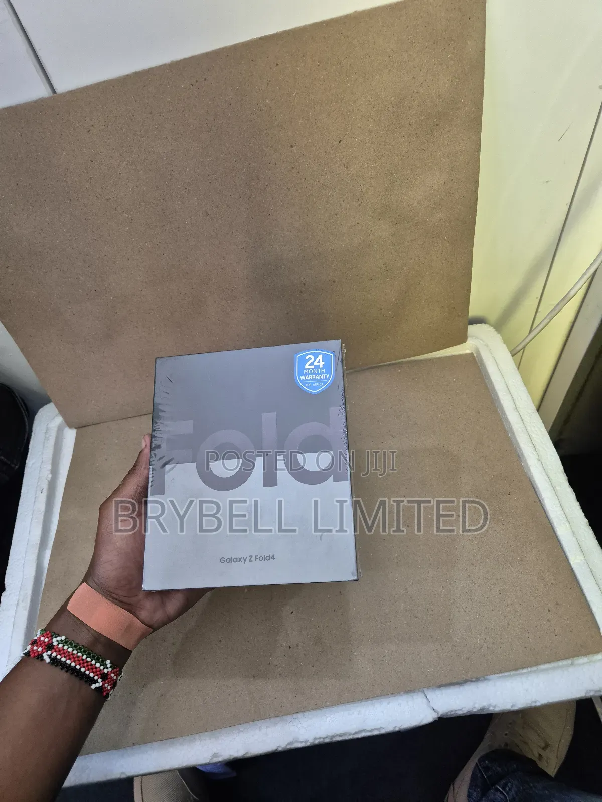 New Samsung Galaxy Z Fold4 256 GB Blue